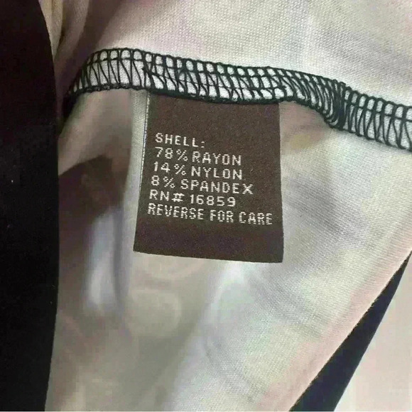 J.McLaughlin Ladies skirt size 6 Purple Black Geometric Print Back Zipper - Picture 4 of 9